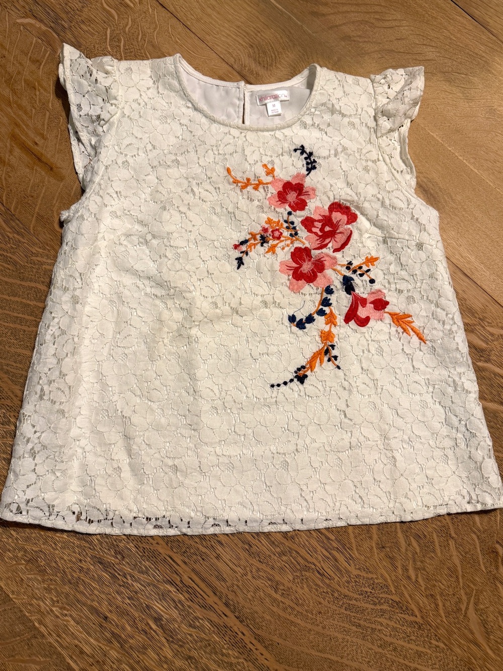 NWOT Target Xhilaration - Juniors MED White Lace Top with Floral Embroidery